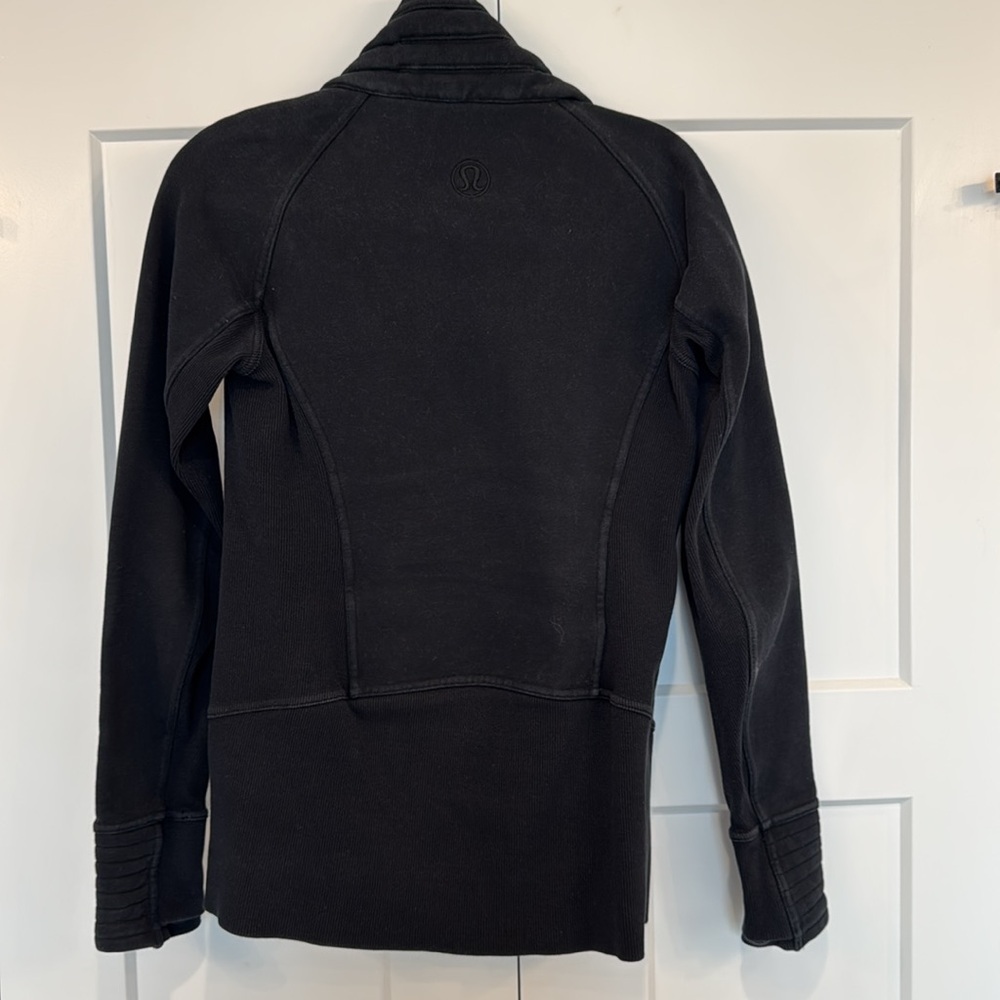Lululemon Scuba hoody - Picture 2 of 3